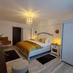 Apartment In The City Center