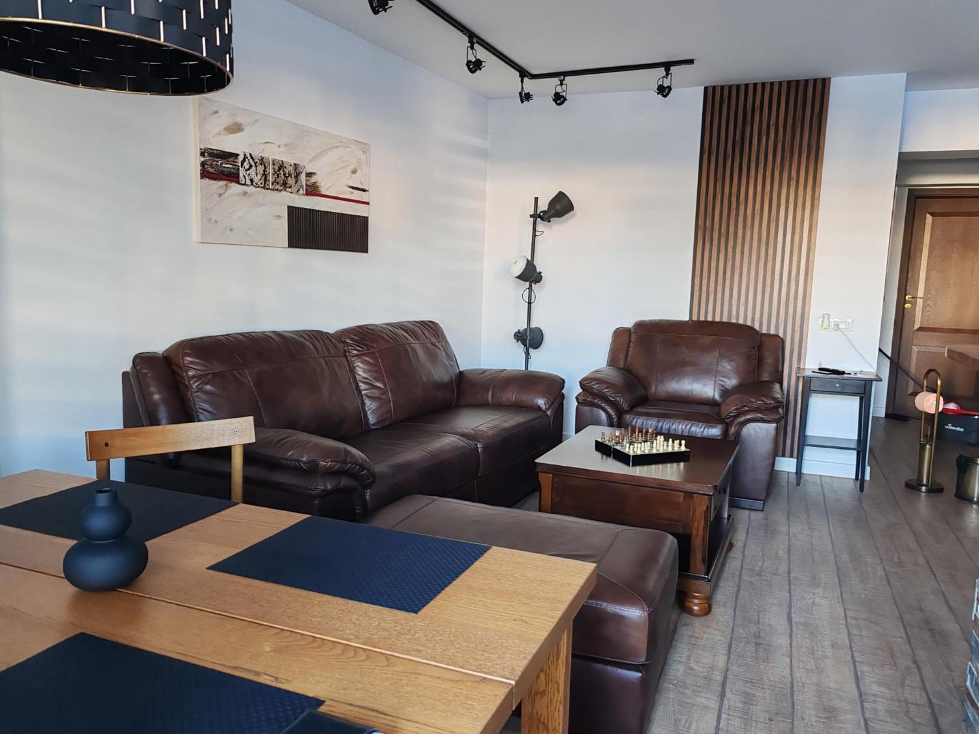 In The Center Apartment *